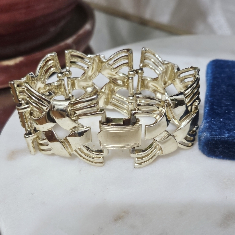 Vintage Signed CORO Bracelet